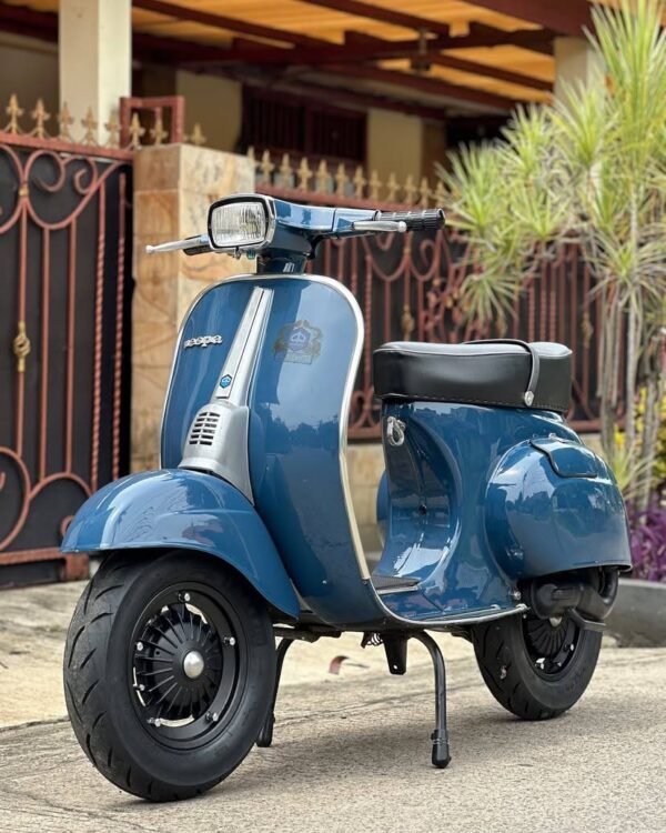 Vespa Special 90 Year 1977